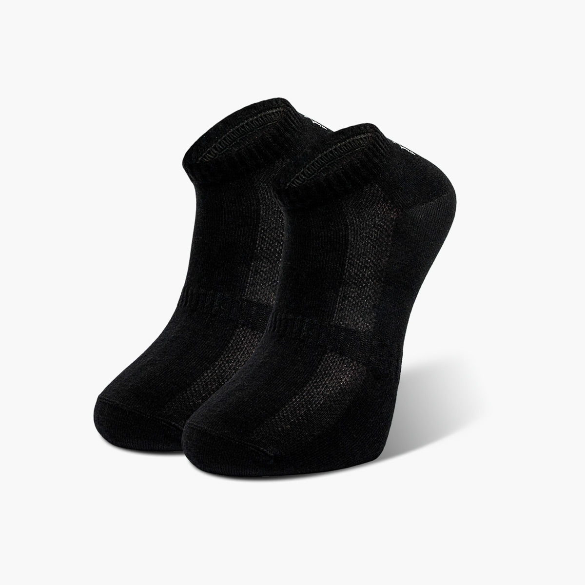 soseta-scurta-negru-bumbac-pieptanat-fara-cusatura-eb-prime-1-pereche